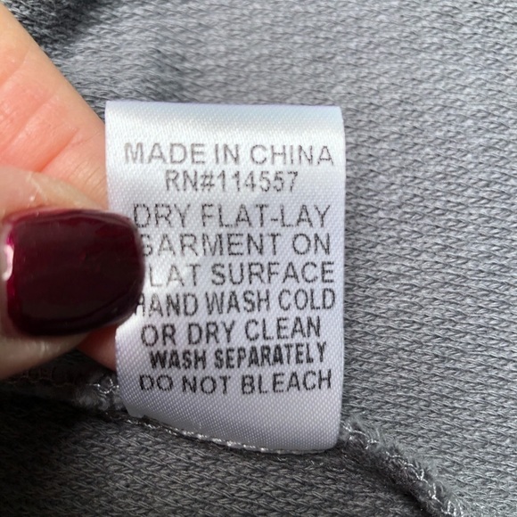 THML Gray Cropped Sweater Jacket Bell Sleeves M - Picture 6 of 7